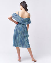 Load image into Gallery viewer, FIBI Two-Way Pleated Skirt Dress