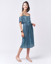 Load image into Gallery viewer, FIBI Two-Way Pleated Skirt Dress